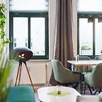 Apartment Dresdenstay Gemuetlich Und Modern Mit Kamin Und Ps4