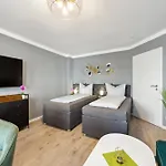 Dresdenstay Gemuetlich Und Modern Mit Kamin Und Ps4 Apartment *