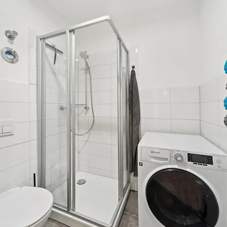 Dresdenstay Gemuetlich Und Modern Mit Kamin Und Ps4 *