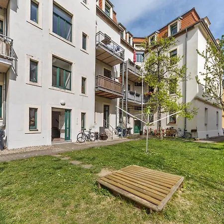 Daire Dresdenstay Gemuetlich Und Modern Mit Kamin Und Ps4 Dresden